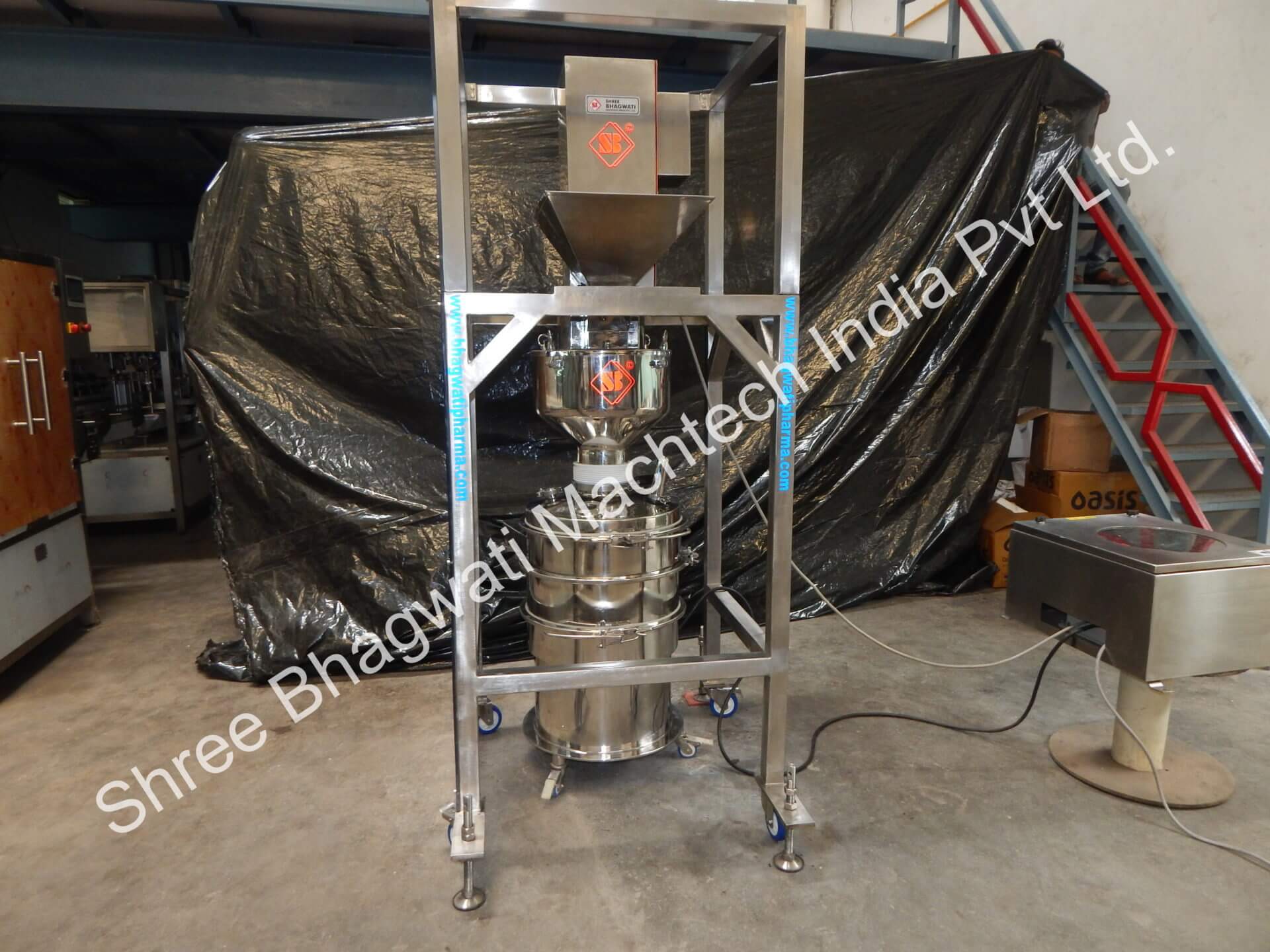 Combo Unit of Milling and Sieving , Multi Mill with Vibro Sifter Machine - Shree Bhagwati Pharma Machinery